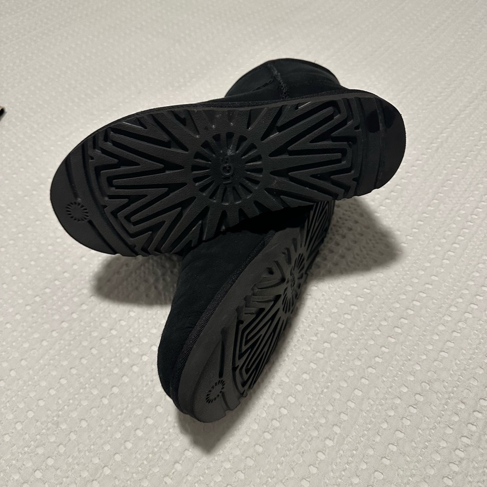 Ugg Classic Mini Black - image 3